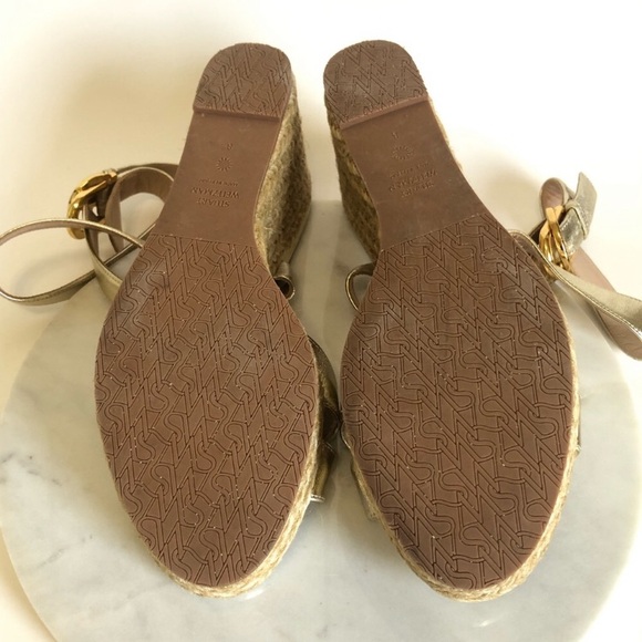 Stuart Weitzman Gold Zuzu Cutout Leather Wedge Sandals - Picture 13 of 16